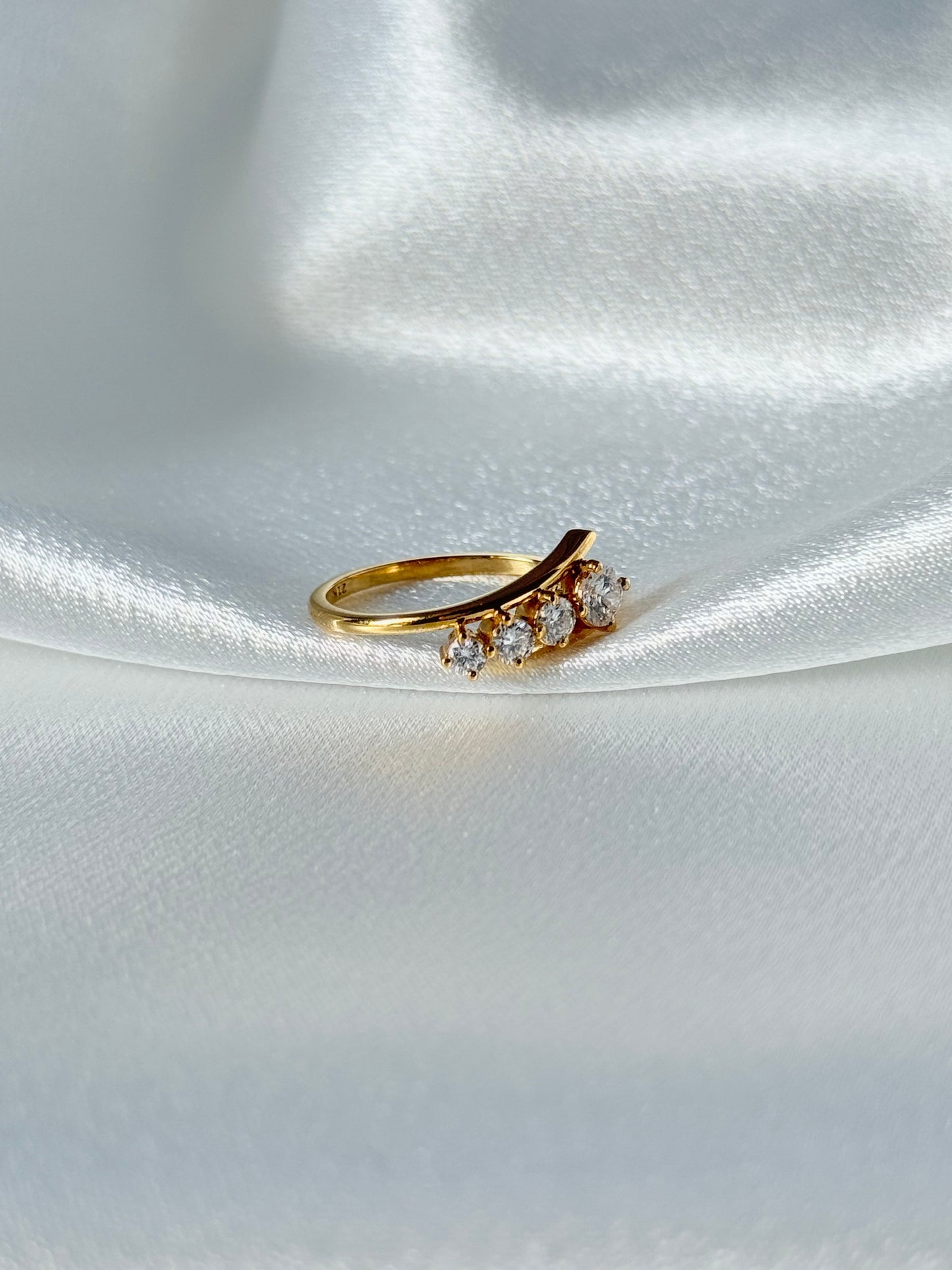 DIAMOND ROAD RING