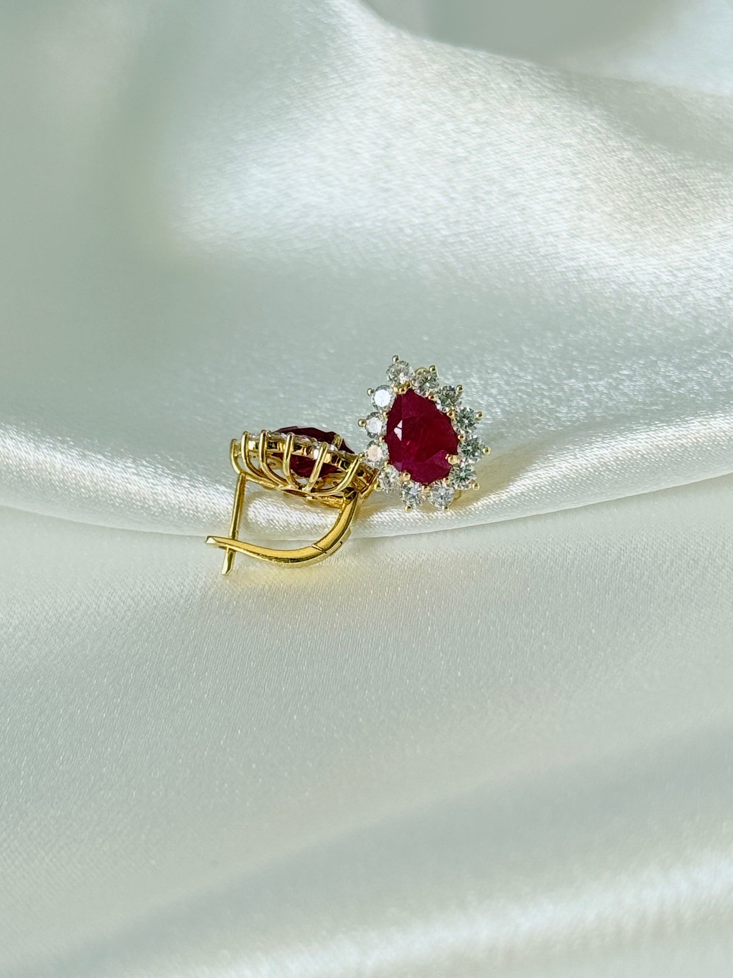 PEAR SHAPE RUBY EARRINGS