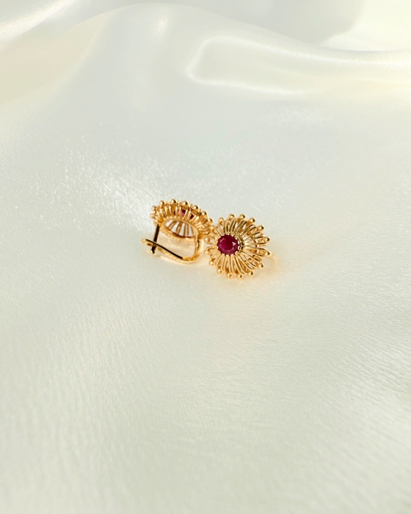 AFGHAN DESIGN RUBY EARINGS