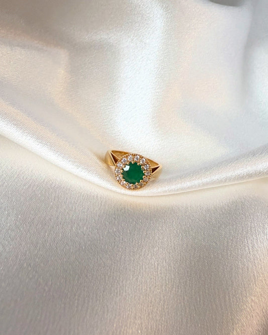 EMERALD RING WITH DIAMOND