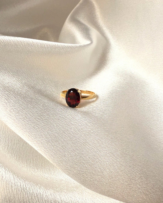 GARNET RING