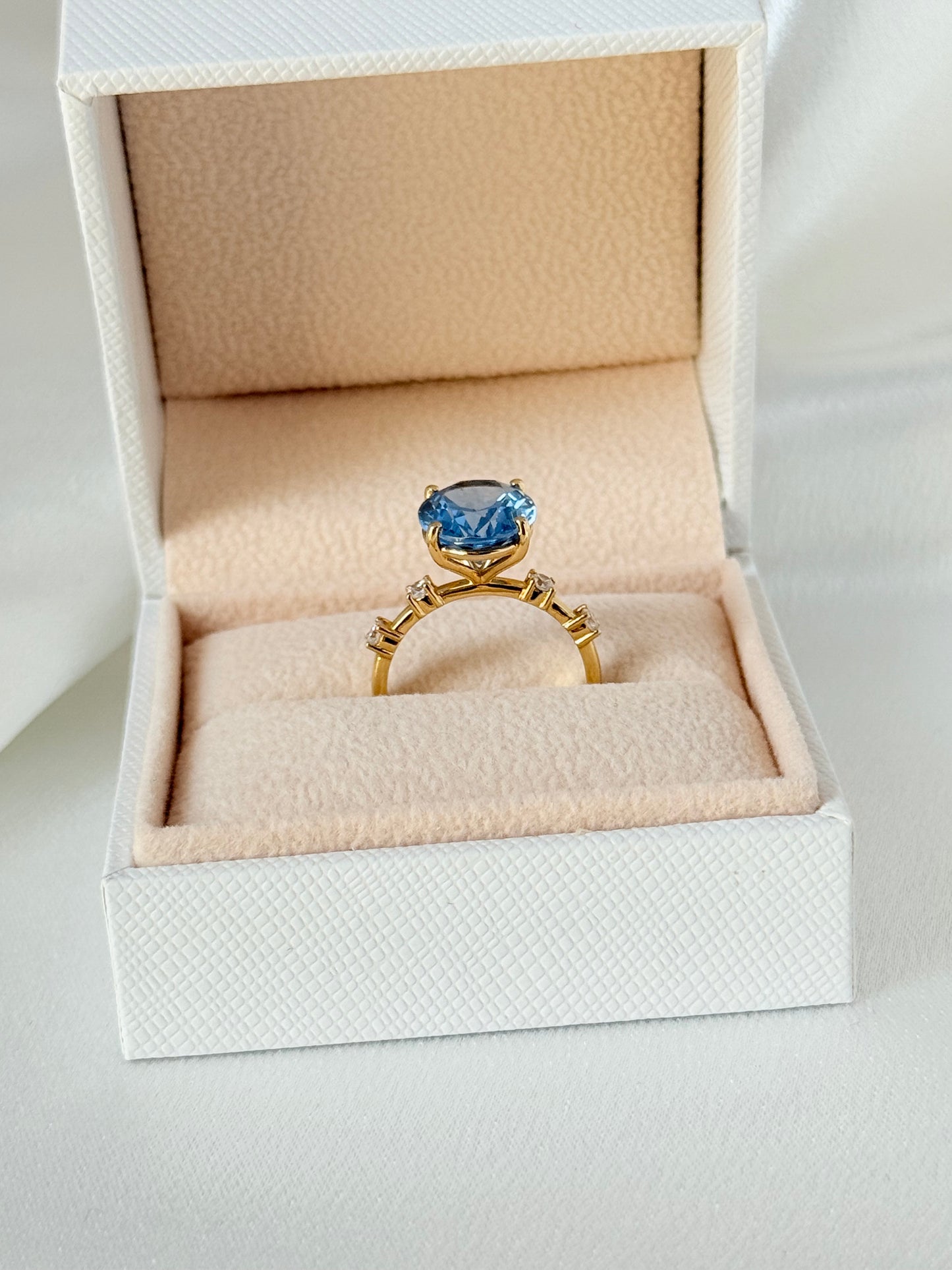 BLUE SKY RING