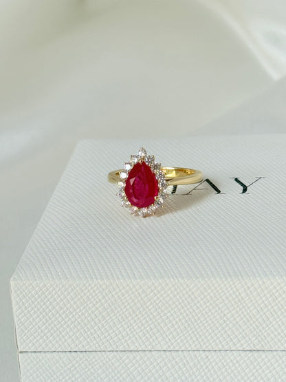 PEAR SHAPE RING