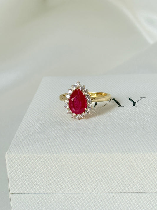 PEAR SHAPE RING