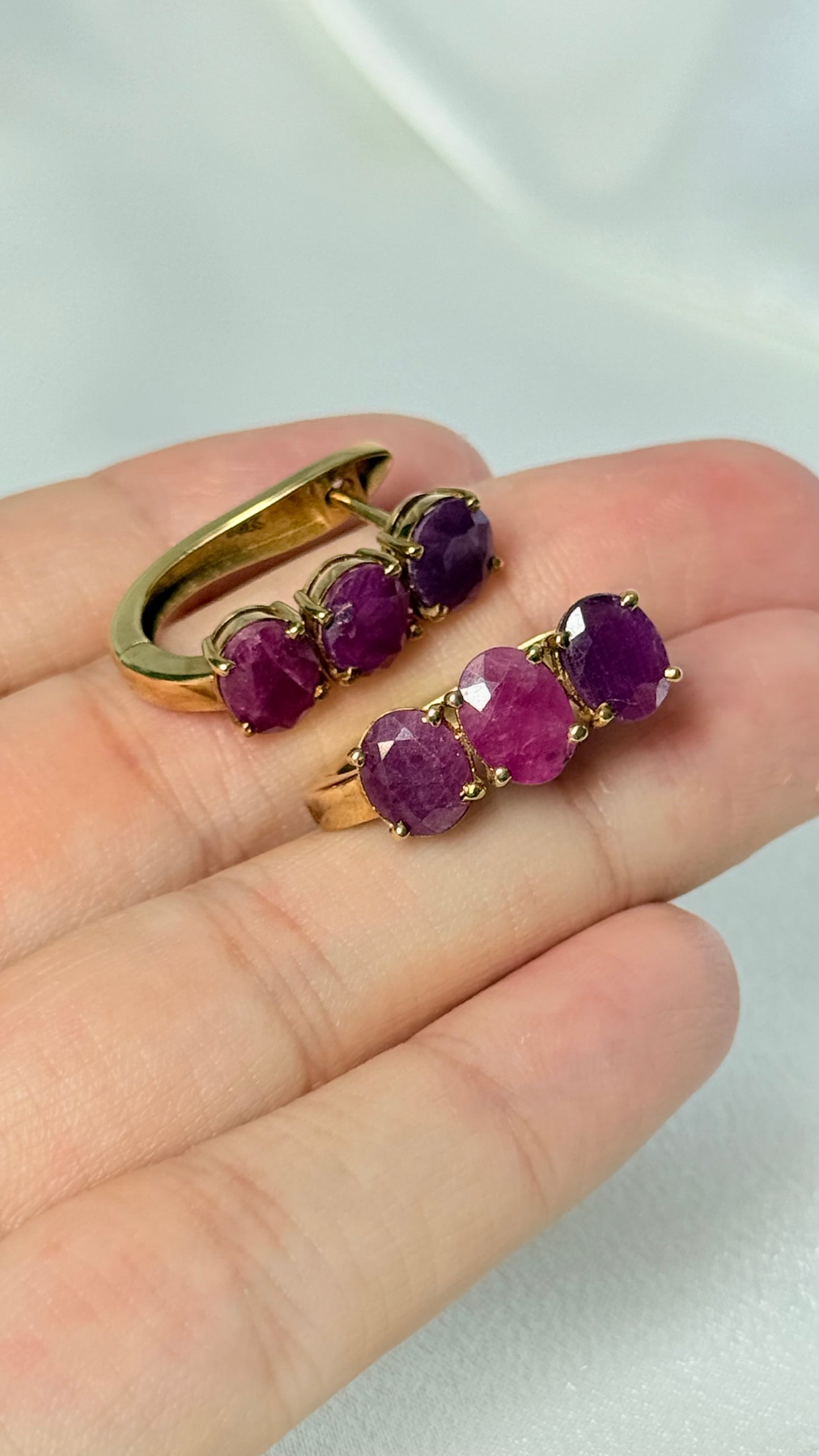 3 STONE RUBY SET
