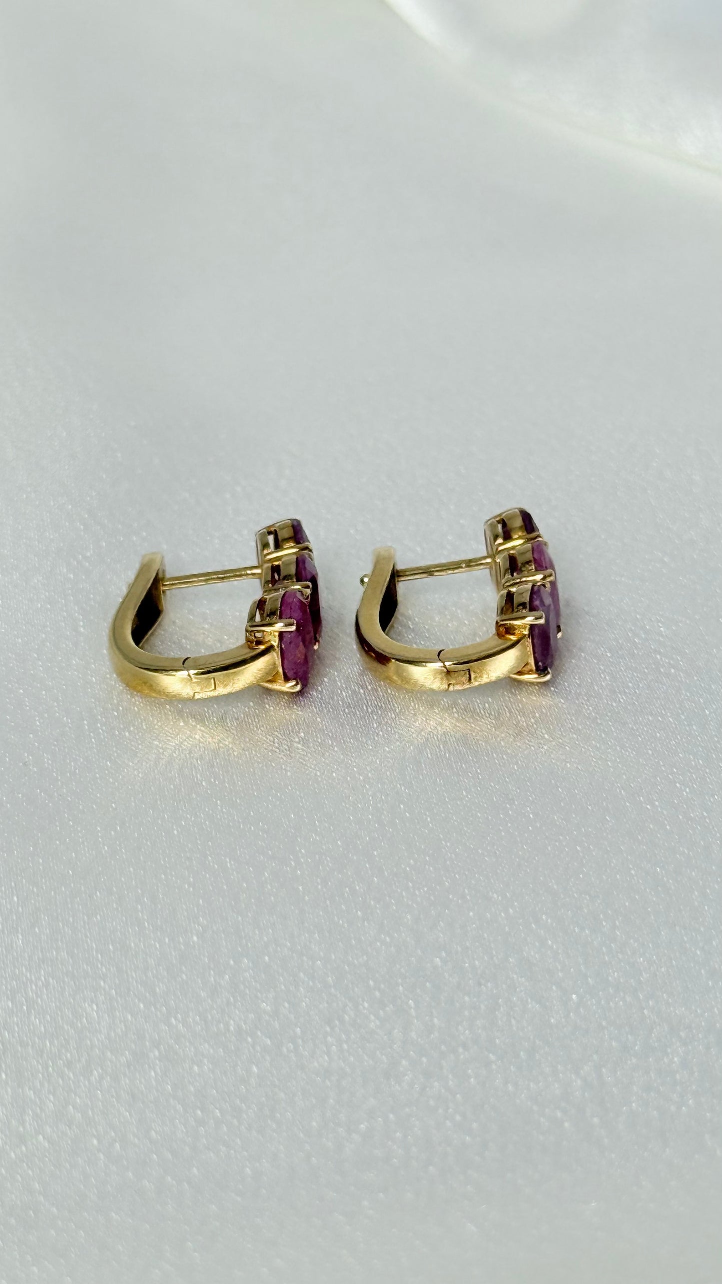 3 STONE RUBY SET