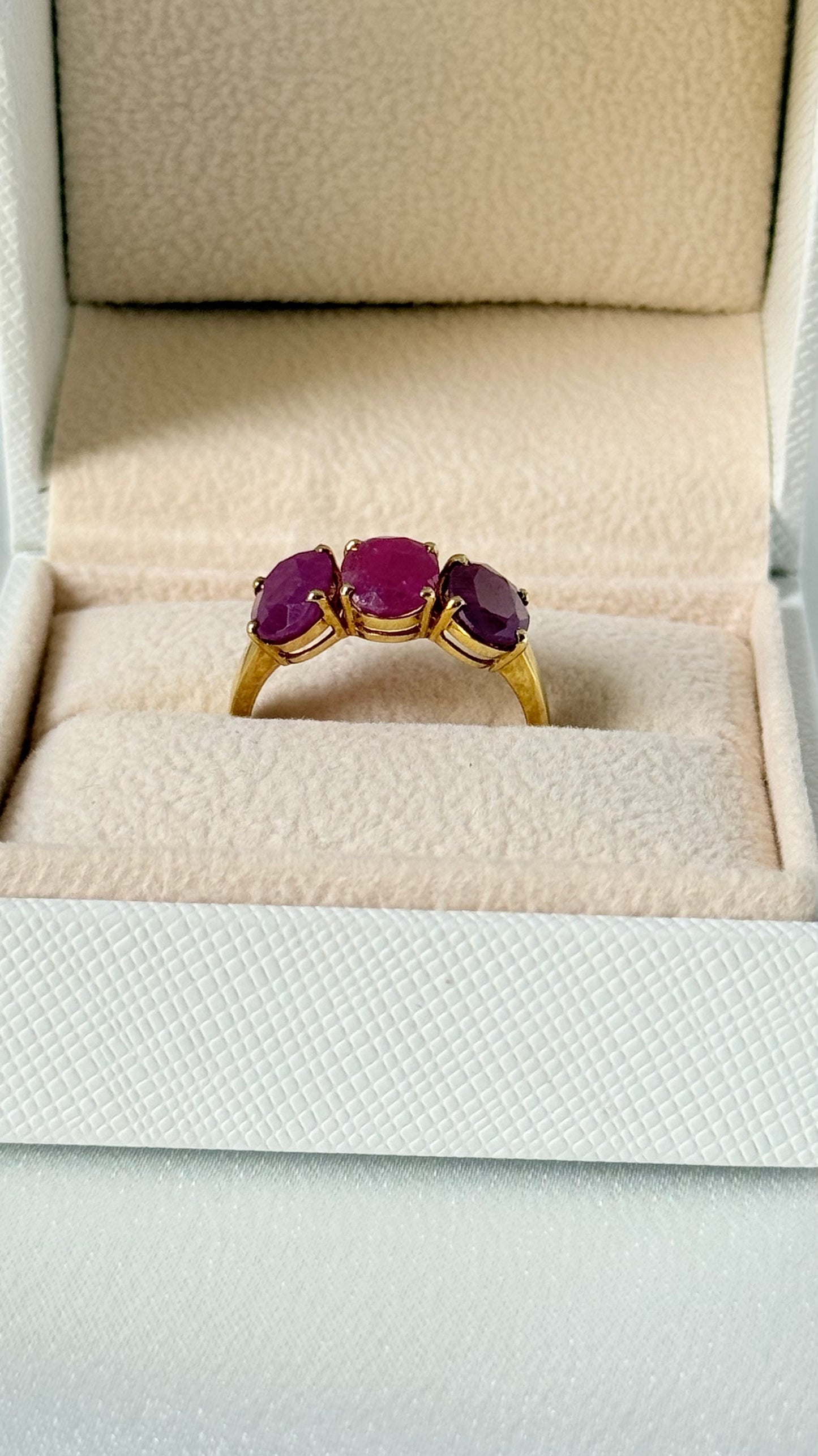 3 STONE RUBY SET